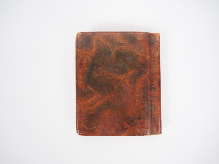 [MITTERRAND]. CARNET MANUSCRIT AVEC RÉPONSE AUTOGRAPHE DES DEUX FRÈRES