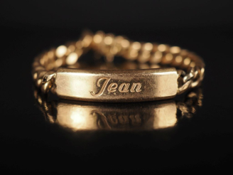 Vente aux enchères Bracelet gourmette en or jaune 750, marquée "Jean". Long. 21 cm Poids.