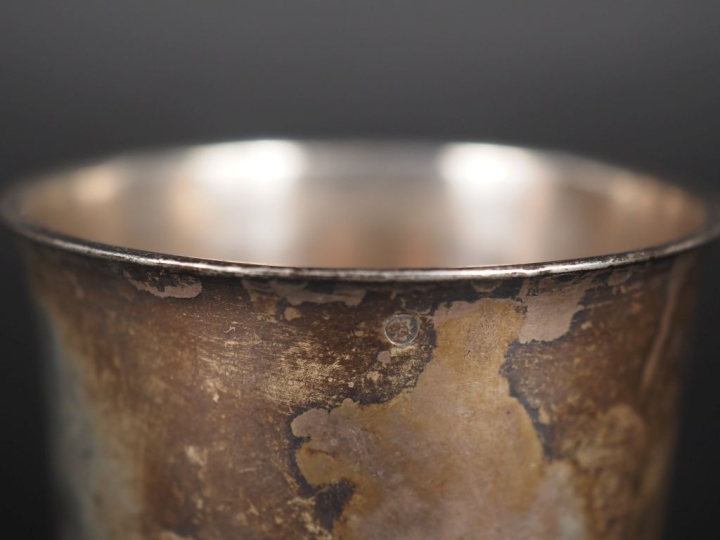 Timbale en argent lisse 950 début XIXème, poinçon au 2ème Coq, 1er tit