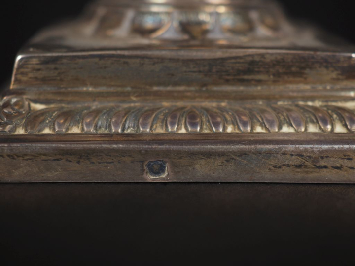 Sucrier à anses de style Louis XVI en argent 925, poinçon Minerve, et 