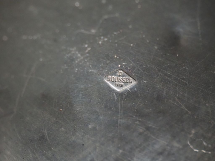 Timbale de style Louis XV en argent 925, poinçon Minerve, à décor de c