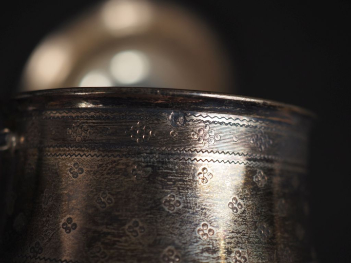 Tasse et sa sous-tasse  de style Louis XVI en argent 925 et argent dor