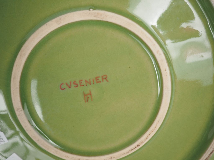 Flacon à liqueur et son présentoir de style Art Déco à décor de motifs