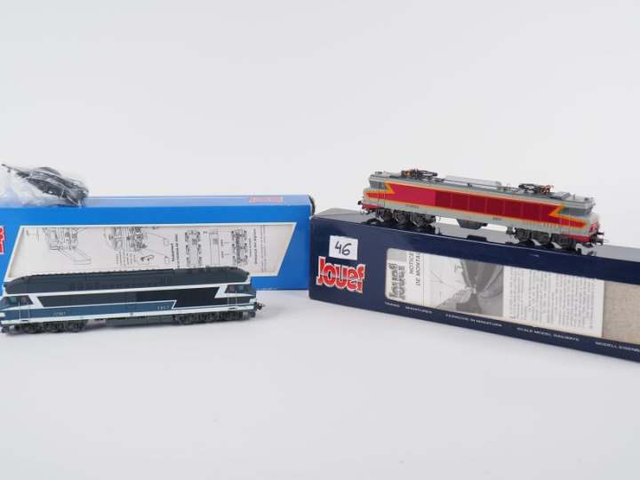 Matériel roulant en HO de marque jouef lot de 2 motrices en boite, don