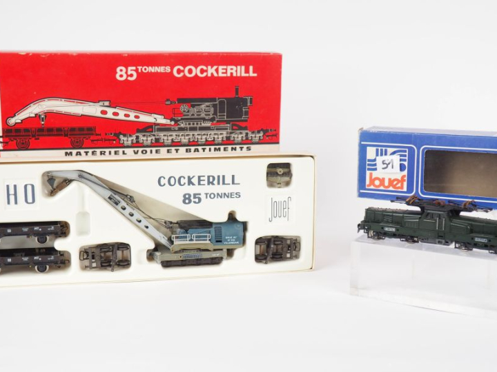 Matériel roulant HO de marque jouef comprenant motrice électrique SNCF