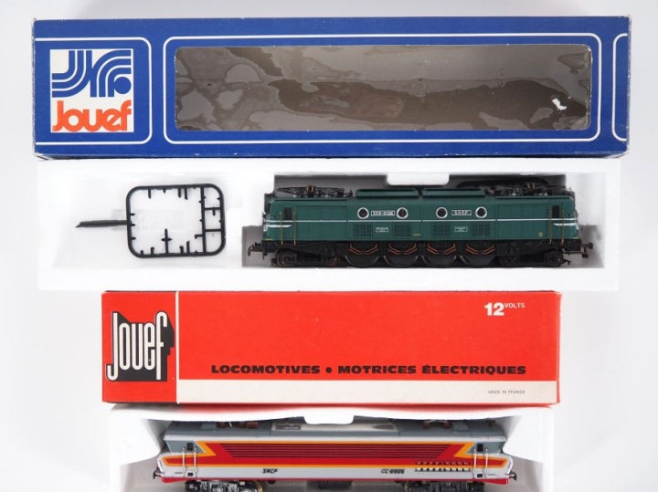 Matériel roulant en HO de marque Jouef en boites d’origines lot de 2 m