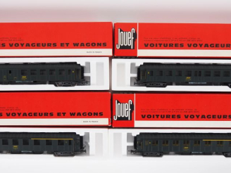 Vente aux enchères Matériel roulant en HO de marque Jouef en boites d’origines 4 voitures