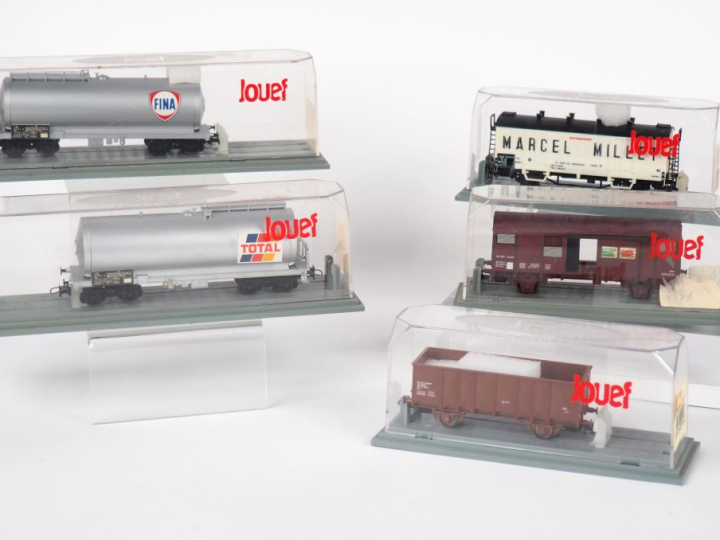 Matériel roulant ho de marque jouef comprenant 6 pièces en boites cris