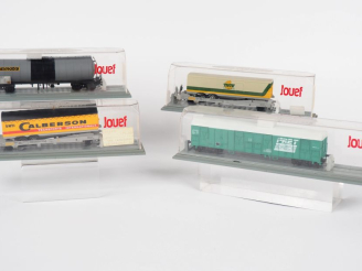 Vente aux enchères Matériel roulant HO de marque jouef comprenant 4 pièces en boites cris