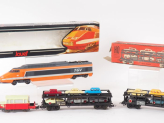 Vente aux enchères Matériel roulant HO de marque JOUEF lot comprenant motrice TGV en boit