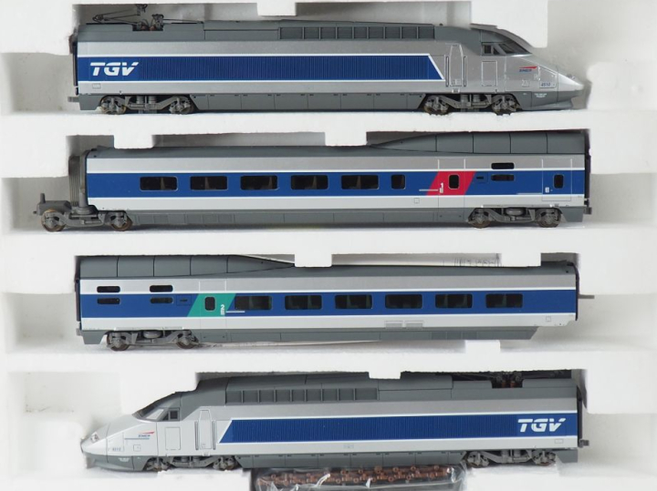 Matériel roulant de marque LIMA en coffret d’origine : réf TGV une nou