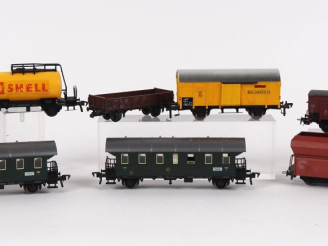 Vente aux enchères Matériel roulant en HO de marque FLEISCHMANN lot de 7 wagons divers do