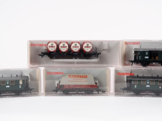 Vente aux enchères Matériel roulant en HO de marque FLEISCHMANN en boites cristal d’origi