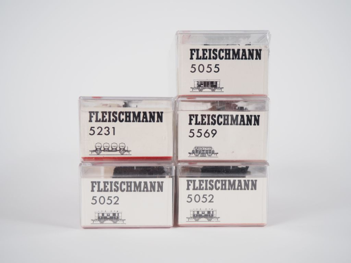 Matériel roulant en HO de marque FLEISCHMANN en boites cristal d’origi