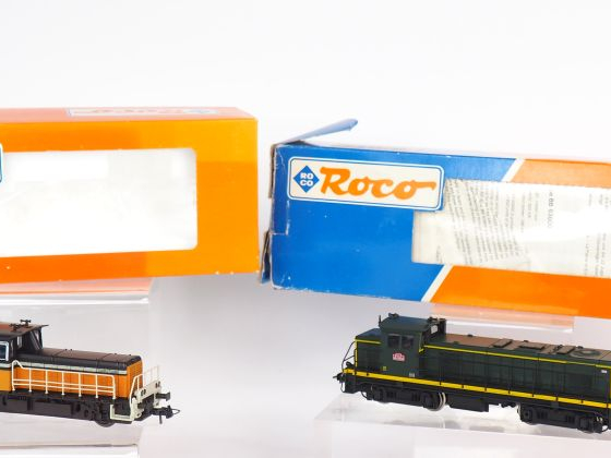 Matériel roulant Ho ROCO comprenant motrice diesel BB63998 en Bo ref43