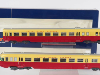 Vente aux enchères Matériel roulant Ho ROCO comprenant autorail diesel FS 442/448201 roug