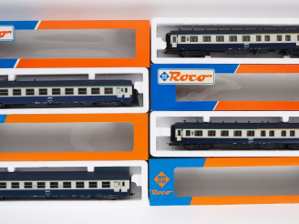 Vente aux enchères Matériel roulant en HO de marque ROCO en boites roco 4 voitures voyage
