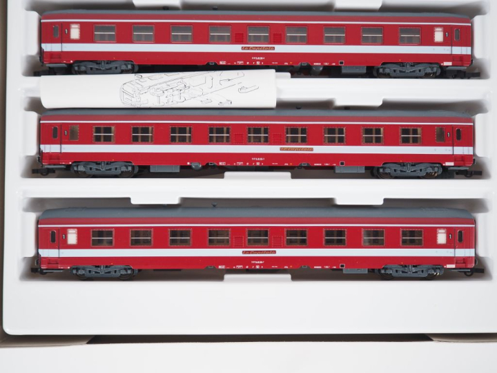 Matériel roulant en HO de marque ROCO en boite d’origine rame Le CAPIT