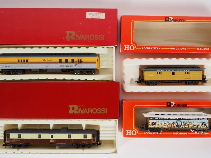 Matériel roulant en HO de marque RIVAROSSI en boites d’origines 4 wago