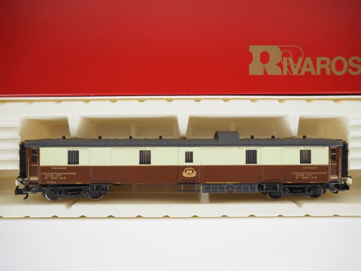 Matériel roulant en HO de marque RIVAROSSI en boites d’origines 4 wago