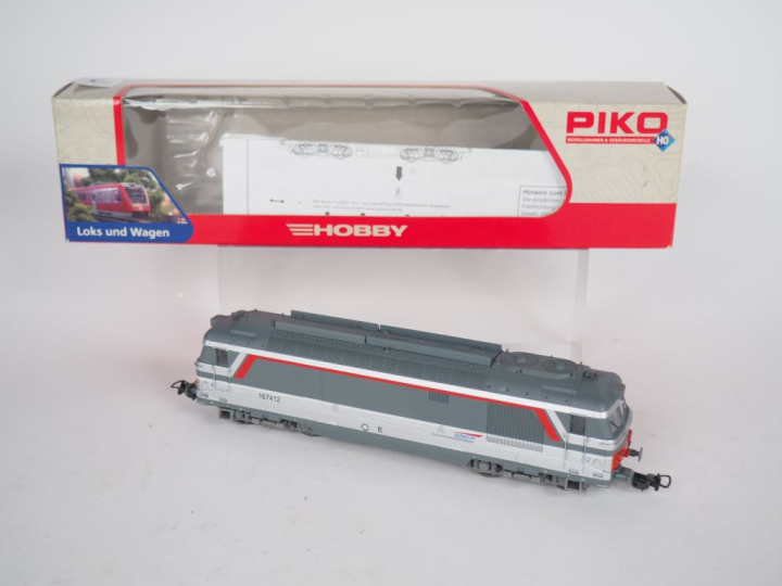 Matériel roulant Ho PIKO Locomotive diesel SNCF BB 167412 Multiservice