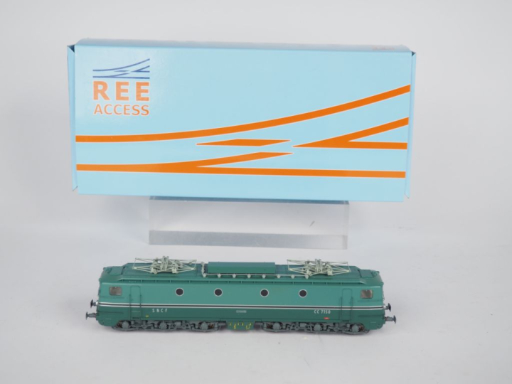 Matériel roulant Ho REE dans sa boite d’origine réf JM 001 Motrice CC 