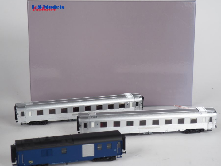 Matériel roulant LS Models Ho très beau coffret Set 41 101  Mistral 56