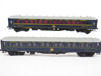 Vente aux enchères Matériel roulant en HO de marque France Train en boites d’origine 2 vo