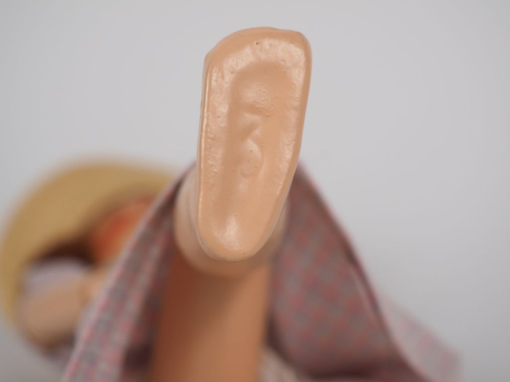 Poupée Bleuette entièrement en composition bouche ouverte yeux bascula