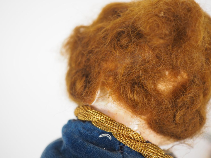 Lot de 2 poupées anciennes comprenant. une entièrement en composition 