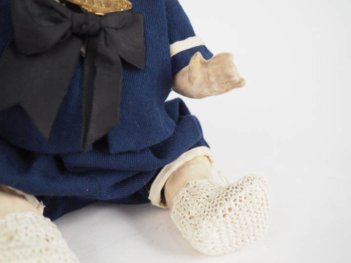 CP 201 28. Bébé de caractère de fabrication allemande. Tête pleine, ye