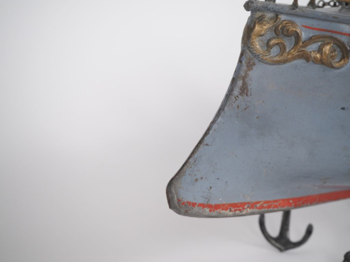 Belle canonnière des frères BING circa 1900 sans moteur et partielleme
