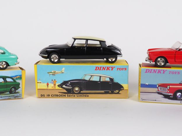 Dinky Toys Chine lot de 3 voitures Atlas