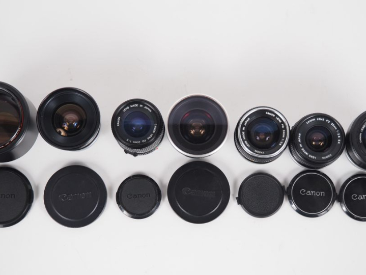 CANON. Lot de sept objectifs : - FD 1:4/17 n°23552 - FD 1:2.8/28 n°215