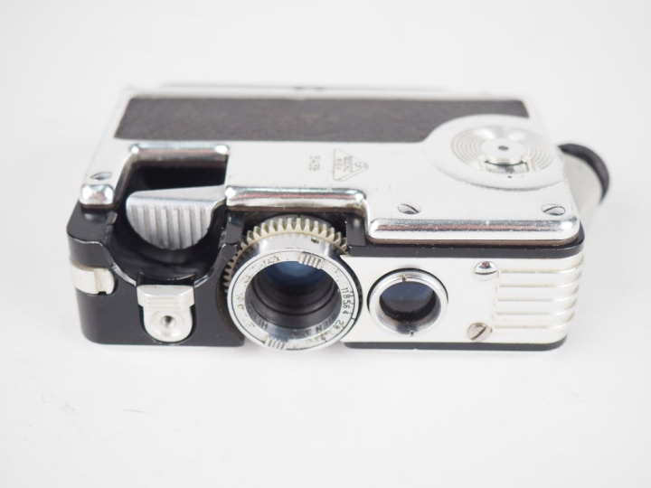 GOERZ MINICORD. Appareil photographique miniature n°3438 avec objectif