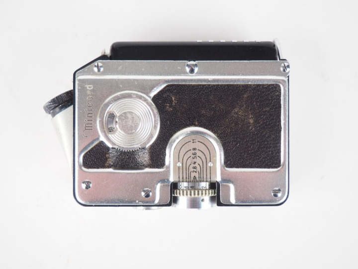 GOERZ MINICORD. Appareil photographique miniature n°3438 avec objectif