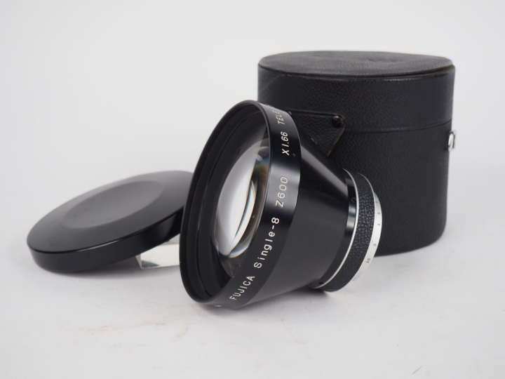 FUJICA objectif. Single-8 Z600 Tele converter 13.3-80 mm XI.66 dans so
