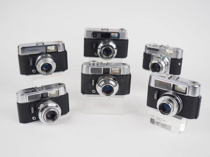 VOIGTLANDER. Lot de six appareils photographiques : - VITO CSR n°85360