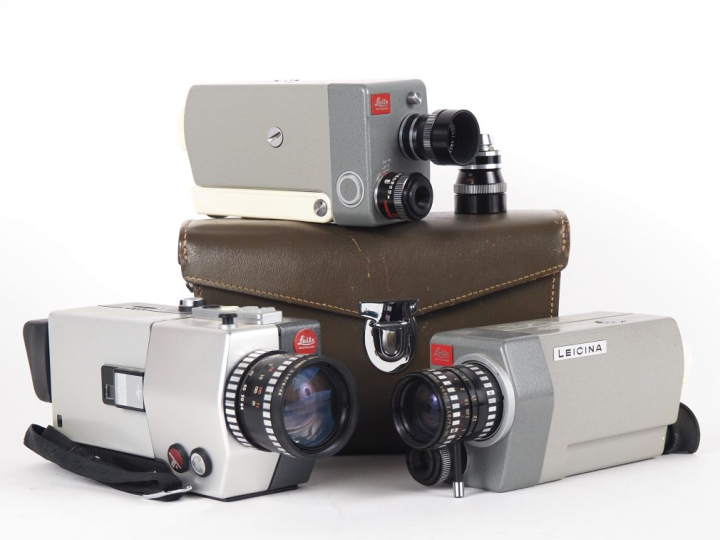 LEITZ. Lot de trois caméras. - LEICINA 8SV n°48984 - LEICINA SUPER n°0