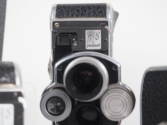 PAILLARD-BOLEX. Lot de six caméras 8mm : - B8 avec objectif SOM BERTHI
