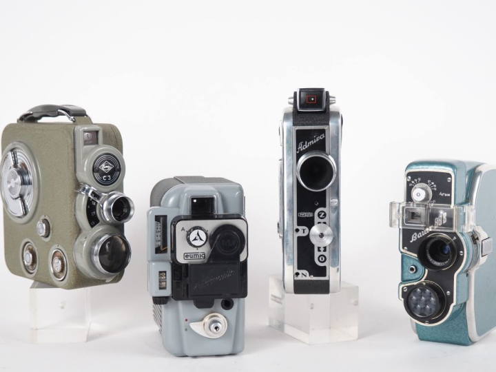 Lot de quatre caméras 8mm : - EUMIG SERVOMATIC n°620704 - BAUER 88 B -