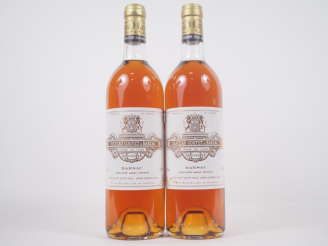 Vente aux enchères 2 BOUTEILLES CHÂTEAU COUTET 1er CC SAUTERNES - 1988 - BG