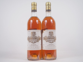 Vente aux enchères 2 BOUTEILLES CHÂTEAU COUTET 1er CC SAUTERNES - 1988 - LB/1 ELT