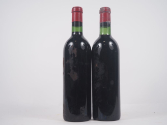 Vente aux enchères 2 BOUTEILLES CHÂTEAU L'ÉVANGILE POMEROL - 1957 - BG/BOUCHONS ÉTAMPÉS/C