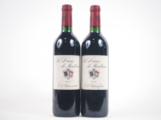 Vente aux enchères 2 BOUTEILLES LA DAME DE MONTROSE ST ESTÈPHE - 2000 - 1 BG/ ELA 
