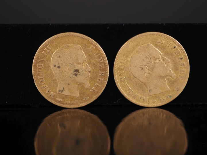 Deux pièces de 10 Francs or, 1856-A et 1857-A.  FRAIS ACHETEURS 10% HT