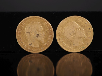 Vente aux enchères Deux pièces de 10 Francs or, 1856-A et 1857-A.  FRAIS ACHETEURS 10% HT