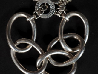 Vente aux enchères MONET Important bracelet en argent 925, à grands maillons ovales et ag