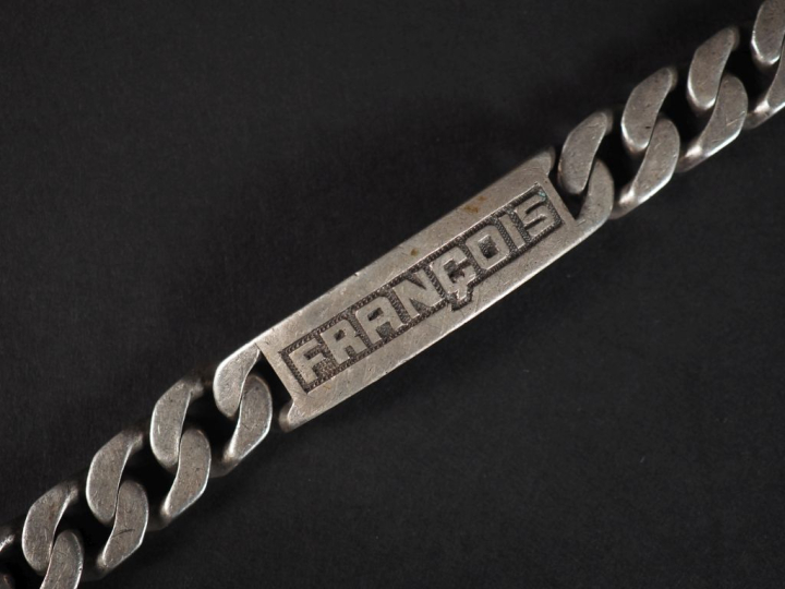 Bracelet gourmette en argent, marquée François.  Long. 20,5 cm Poids. 