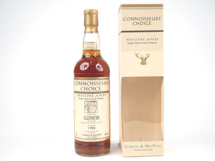GLENESK 18 YEARS GORDON   MACPHAIL DISTILLED : 1985 - BOTTLED : 2003 -